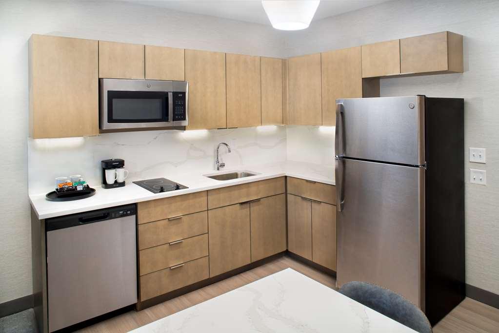 Homewood Suites By Hilton Ann Arbor Room photo