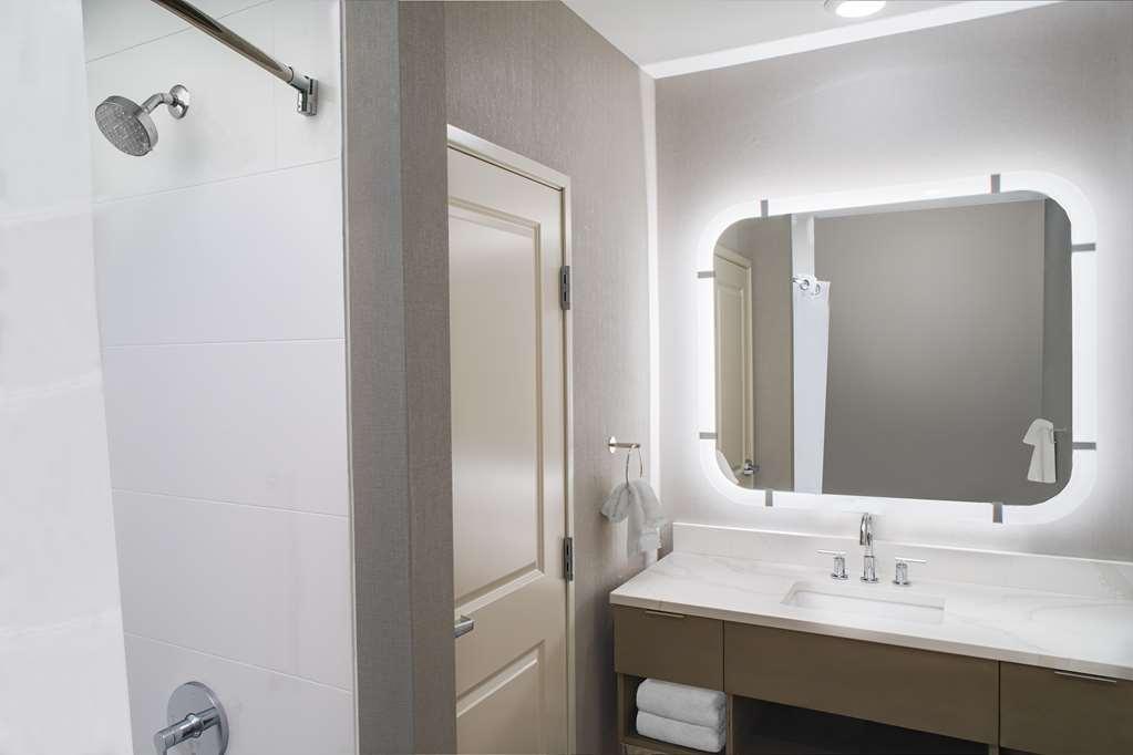 Homewood Suites By Hilton Ann Arbor Room photo